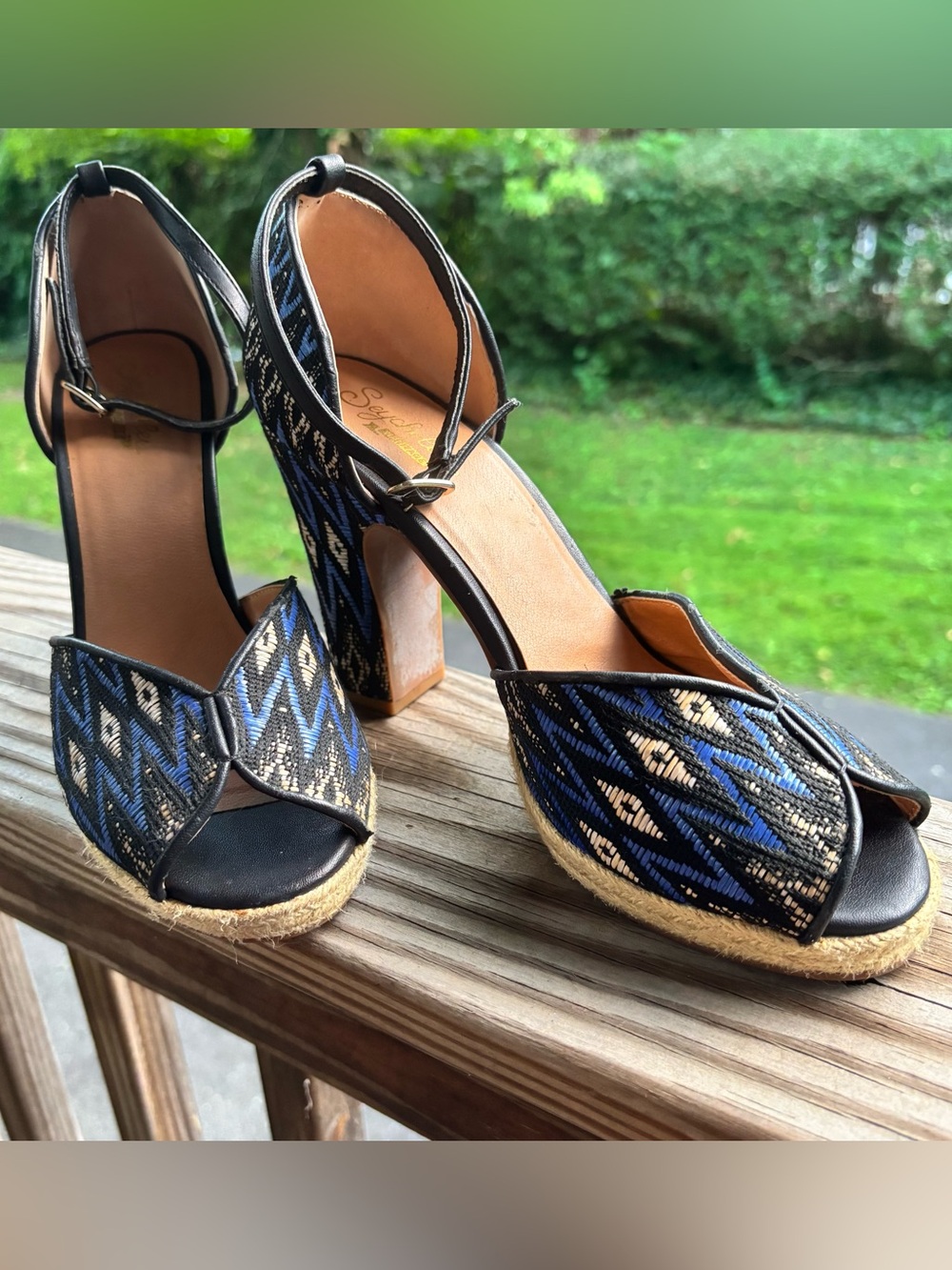 NWOT Tribal Patterned Seychelles Platform Espadrille Peep-toe Wedge Sandals